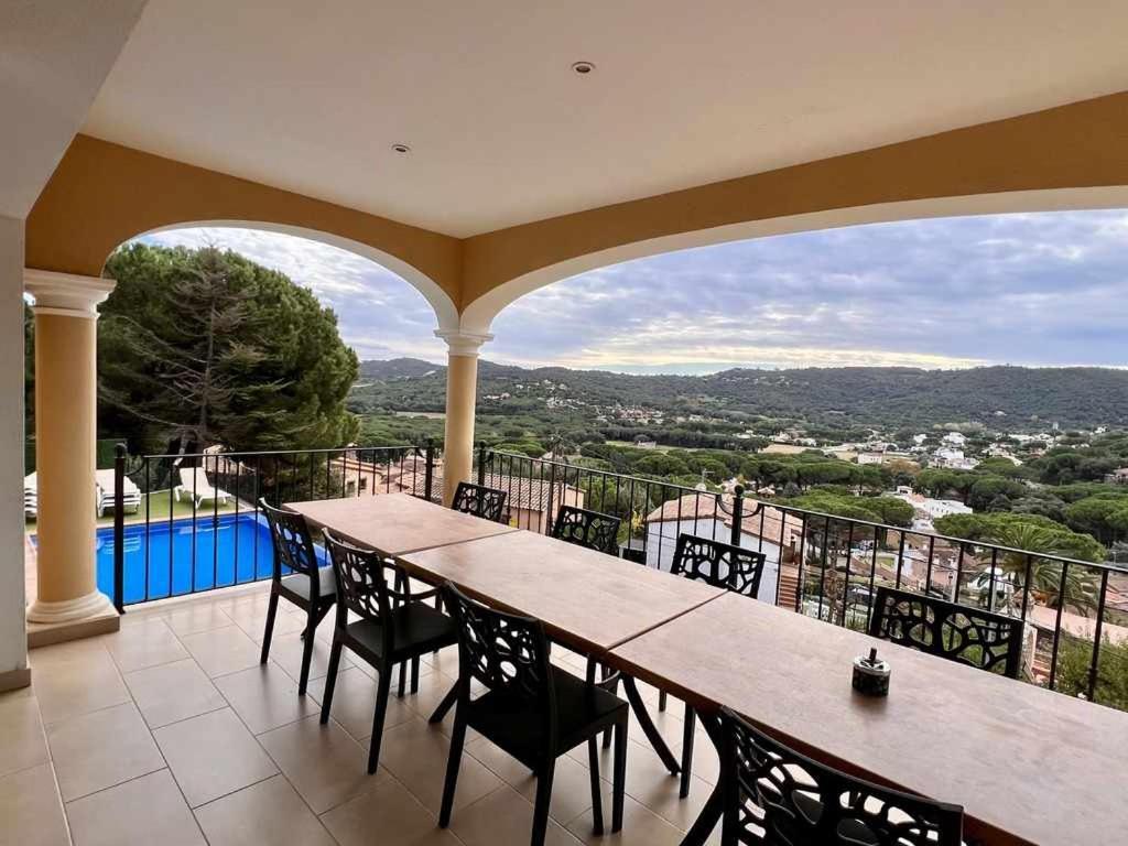 Willa Casa Mas Ambros Con Piscina Desbordante Calonge  Zewnętrze zdjęcie